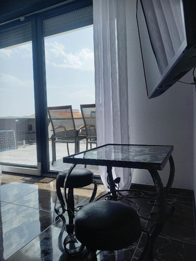 La Catedral Apartment Sveti Petar  Bagian luar foto