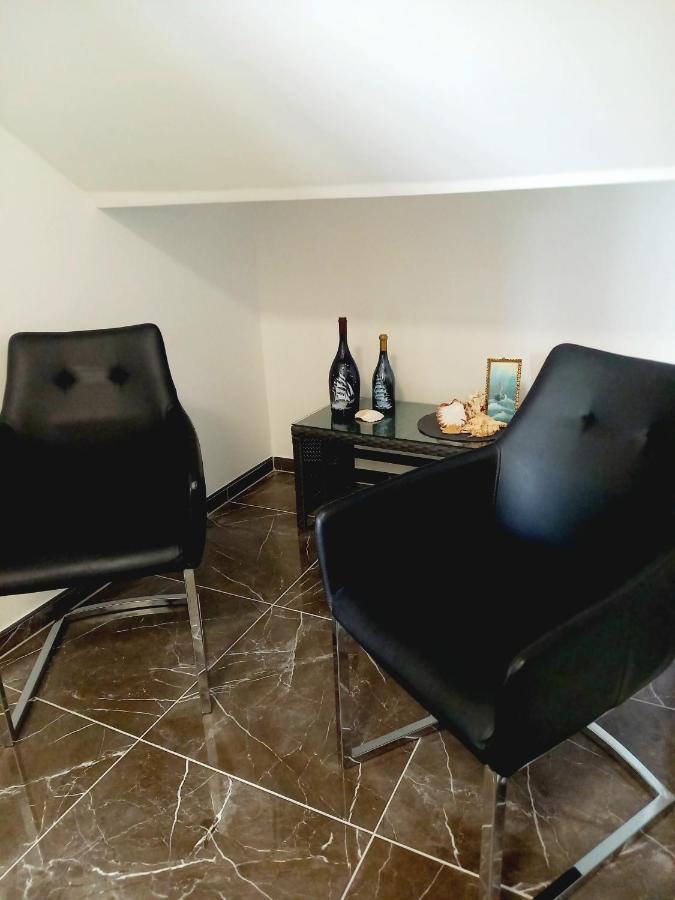 La Catedral Apartment Sveti Petar  Bagian luar foto